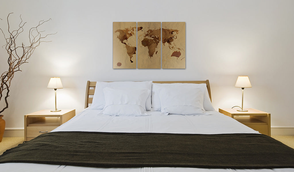 Weltkarte als Leinwandbild - Wandbild - Die Welt gemalt mit Kaffee - Triptychon